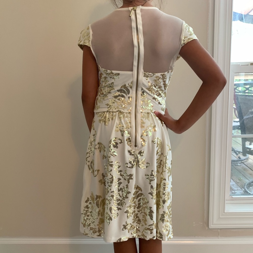 Dress - Picture 2 of 2